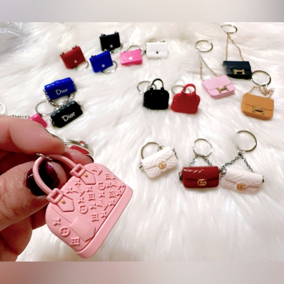NEW MINI BAG CHARM & KEYCHAIN ( Choose one ) - Picture 4 of 10